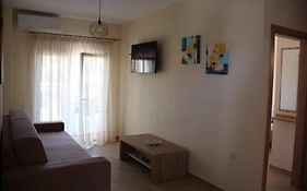 Xanthiotis Apartments